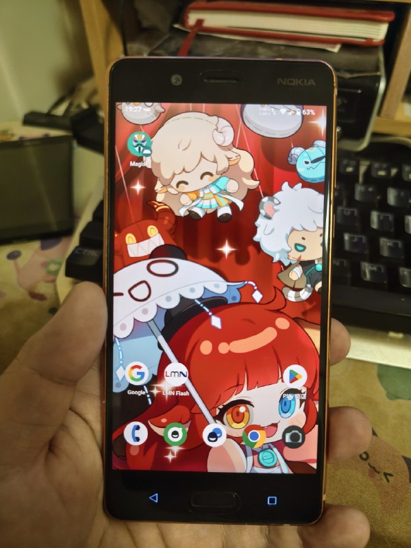 今天去OPPO门店给Nokia 8贴膜