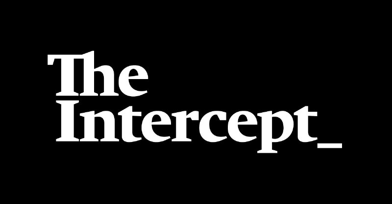 据 The Intercept_ 报道，根据吹哨人的消息 Google 正在进行一项代号 Dragonfly 的重返中国计划，推出屏蔽敏感话题的搜索引擎，这一计划在去年年末 Google CEO 和一位中国官员会面后全面提速